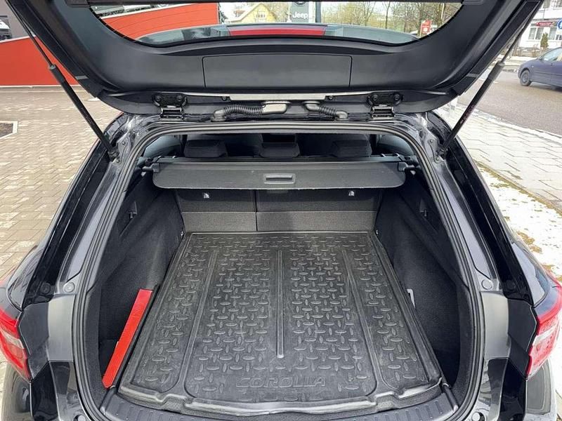 Gebraucht Toyota Corolla Active 140 PS (102 kW) 2025 Mysticschwarz metallic Kombi