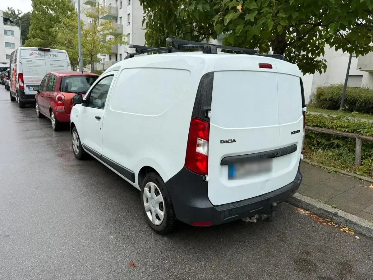 Gebraucht Dacia Dokker 90 PS (66 kW) 2016 Weiß Van / Kleinbus