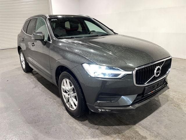 Gebraucht Volvo XC60 Momentum 190 PS (139 kW) 2020 Grau SUV
