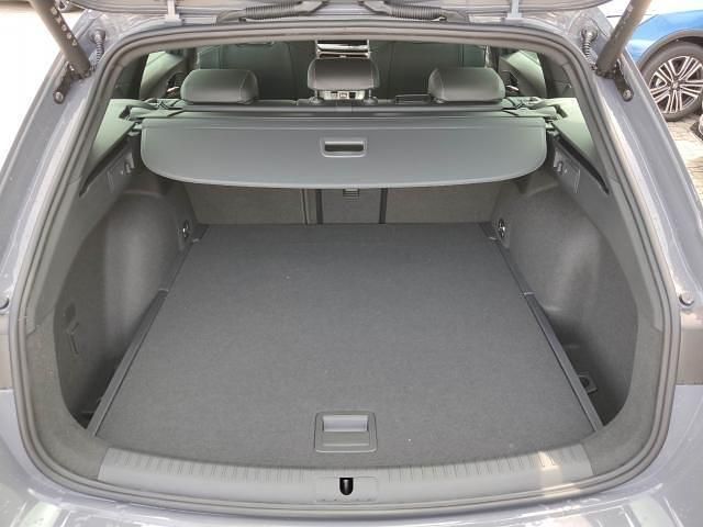 Gebraucht Cupra Leon 150 PS (110 kW) 2025 Grau Limousine