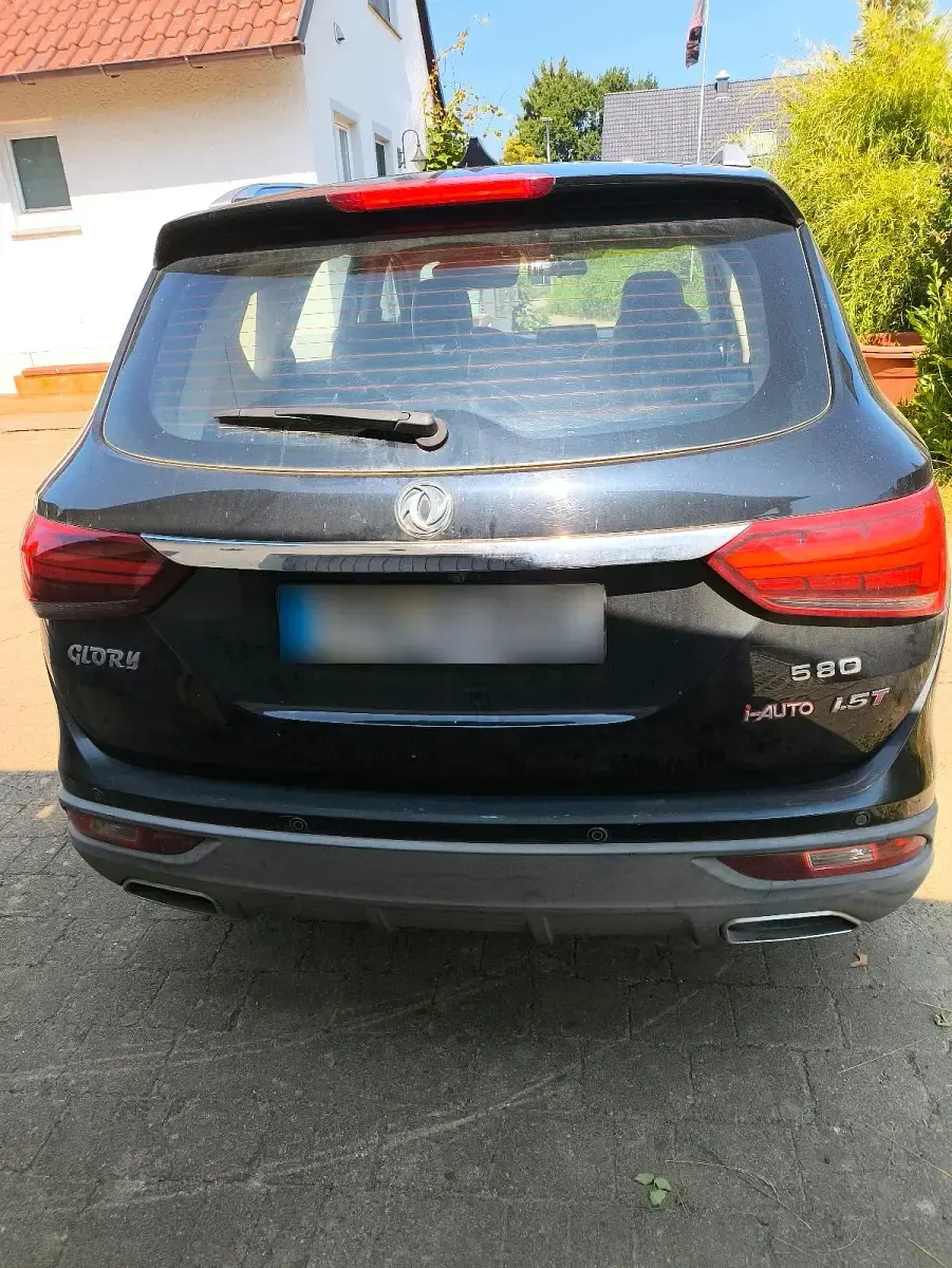 Gebraucht DFSK Glory 580 145 PS (106 kW) 2020 Schwarz SUV
