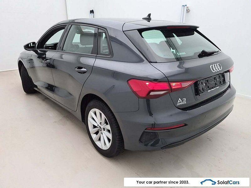 Gebraucht Audi A3 116 PS (85 kW) 2021 Grau Limousine
