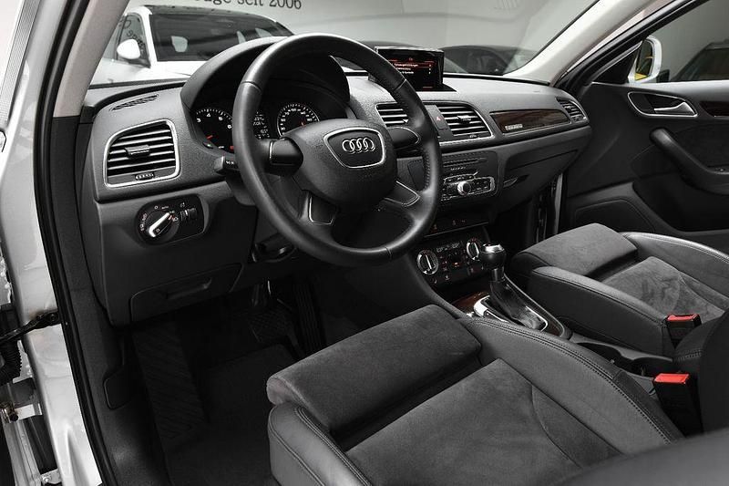Gebraucht Audi Q3 Comfort 211 PS (155 kW) 2012 Silber SUV