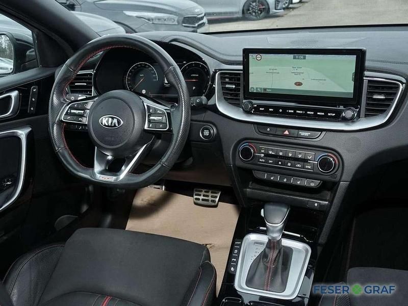 Gebraucht Kia ProCeed Comfort 204 PS (150 kW) 2021 Pentametal grau Kombi