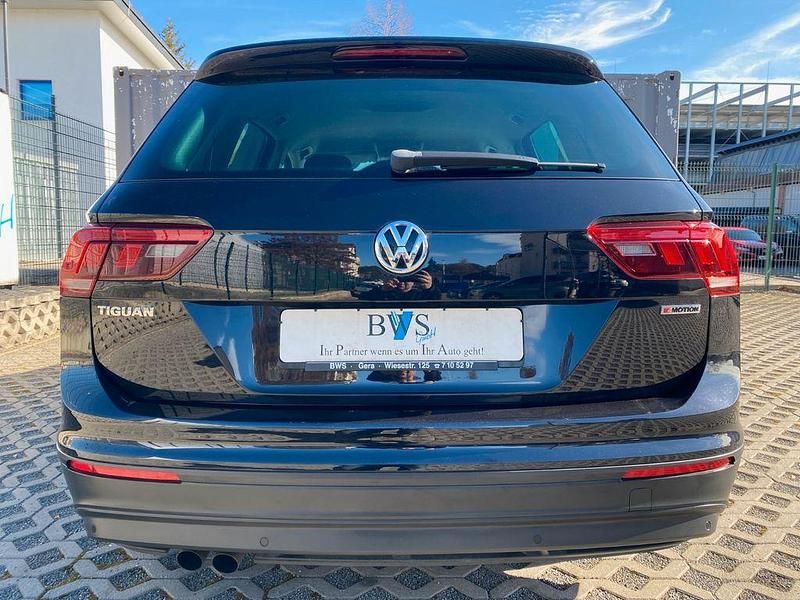 Gebraucht VW Tiguan 179 PS (131 kW) 2018 Schwarz SUV