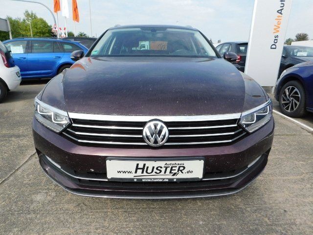 Gebraucht VW Passat Highline 220 PS (161 kW) 2015 Rot metallic Kombi