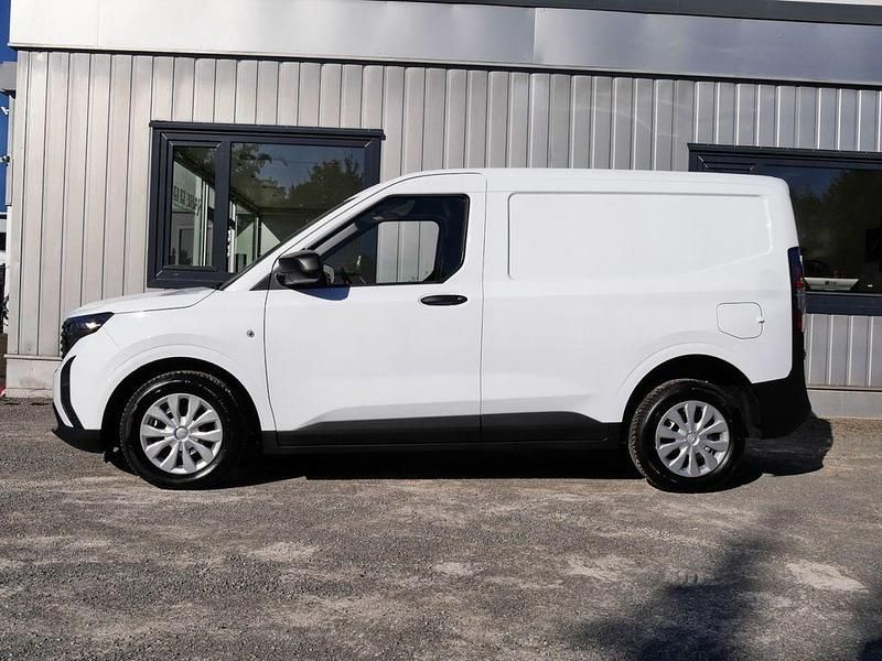 Neu Ford Transit Trend 125 PS (91 kW) 2025 Weiß Van / Kleinbus