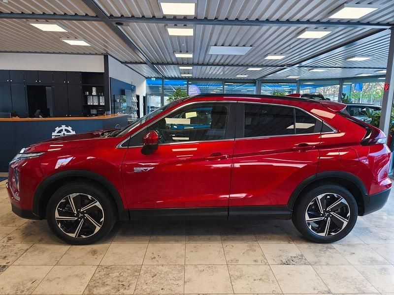 Gebraucht Mitsubishi Eclipse Cross 188 PS (138 kW) 2021 Rot SUV