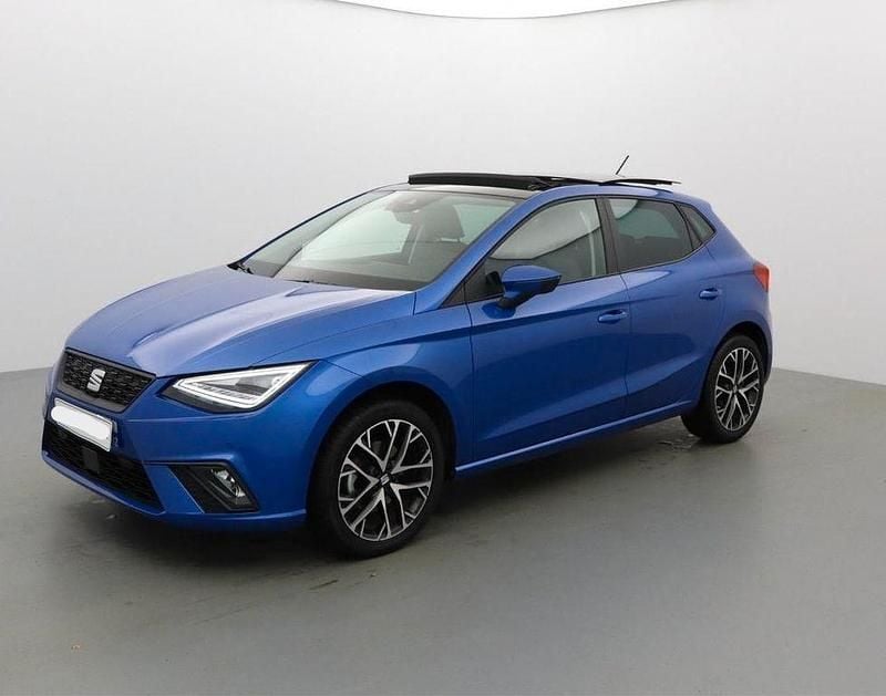 Blau Gebraucht 2024 Seat Ibiza Copa SUV | 16.680 € (Guter Preis) - Bild 1/4