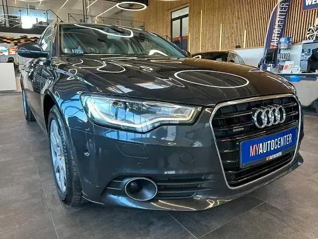 Gebraucht Audi A6 Ambiente 204 PS (150 kW) 2013 Grau Kombi
