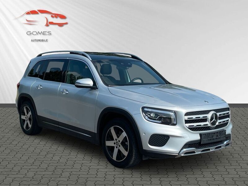 Silber Gebraucht 2021 Mercedes GLB200 SUV | 30.990 € (Guter Preis) - Bild 1/4