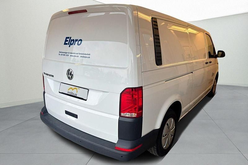 Używany VW Transporter 110 KM (80 kW) 2022 Biały Van
