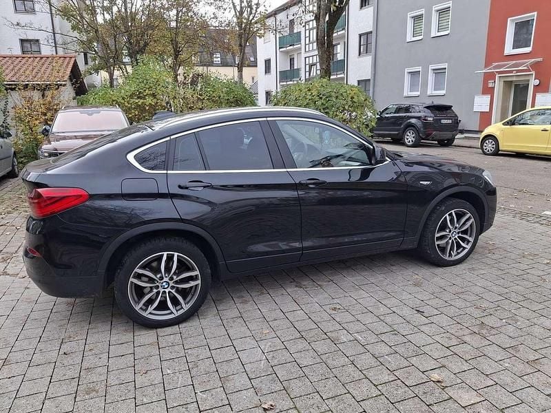 Gebraucht BMW X4 xLine 190 PS (139 kW) 2016 Schwarz SUV