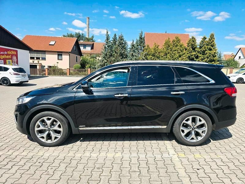 Gebraucht Kia Sorento 200 PS (147 kW) 2015 Schwarz SUV