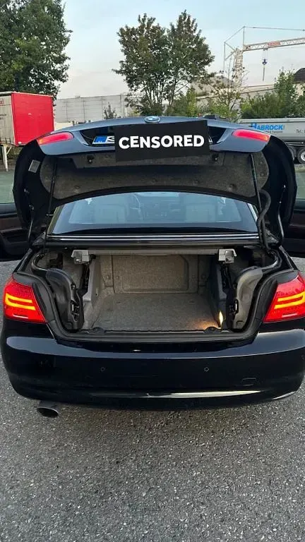 Gebraucht BMW 320 Cabriolet 170 PS (125 kW) 2010 Schwarz Cabrio