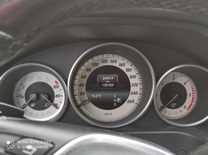 Gebraucht Mercedes 220 170 PS (125 kW) 2016 Silber Kombi