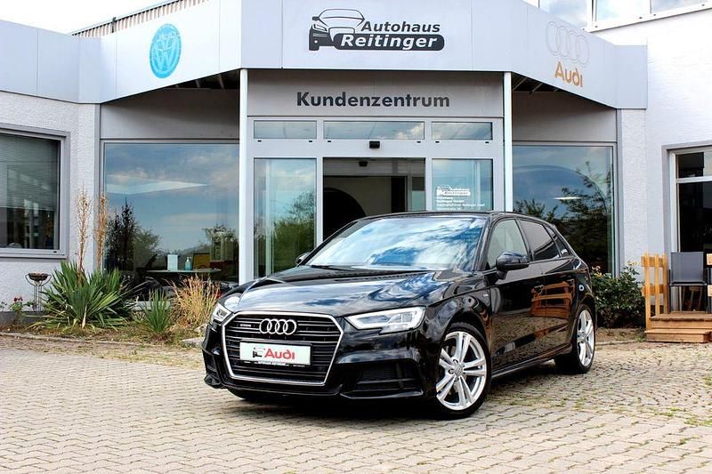 Schwarz Gebraucht 2018 Audi A3 S-line plus Limousine | 20.900 € (Fairer Preis) - Bild 1/4
