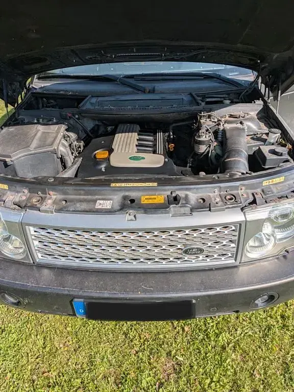 Gebraucht Land Rover Range Rover Vogue 177 PS (130 kW) 2004 Schwarz SUV
