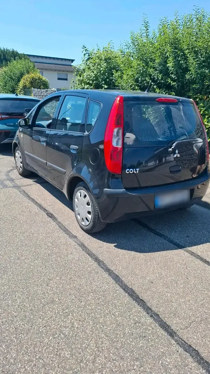 Gebraucht Mitsubishi Colt 75 PS (55 kW) 2005 Schwarz Kleinwagen