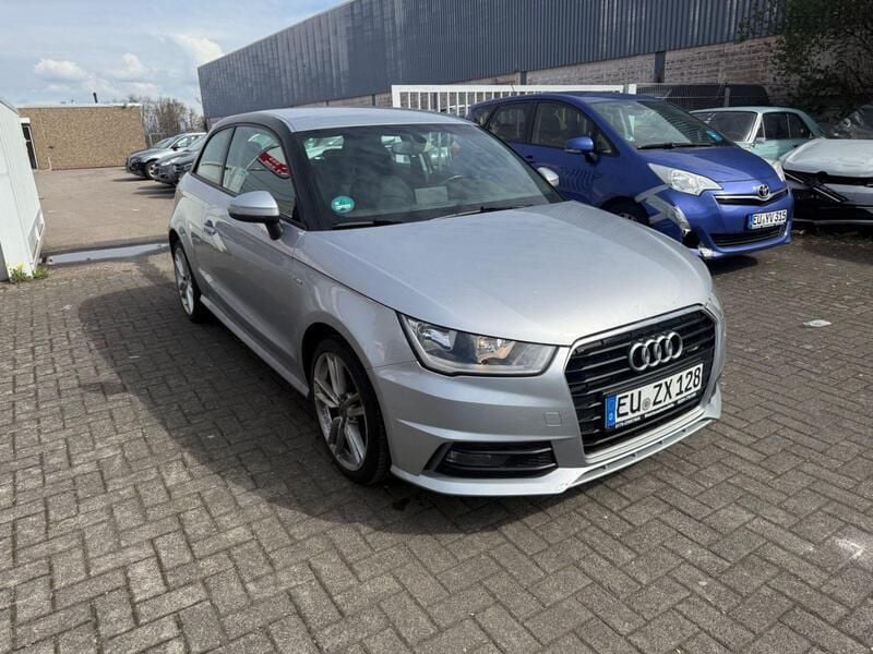 Gebraucht Audi A1 Basis 95 PS (69 kW) 2017 Silber Kleinwagen