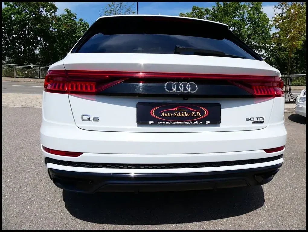 Gebraucht Audi Q8 Sport 286 PS (210 kW) 2019 Weiß SUV