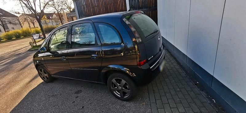Second-hand Opel Meriva 75 CP (55 kW) 2007 Negru Monovolum