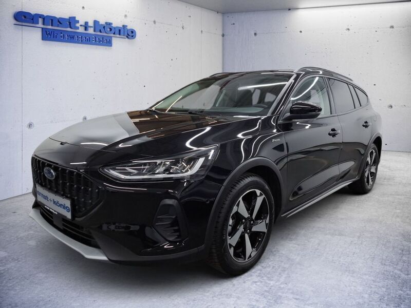 Agate black metallic (metallic) Gebraucht 2023 Ford Focus Active X Kombi | 25.890 € (Fairer Preis) - Bild 1/4
