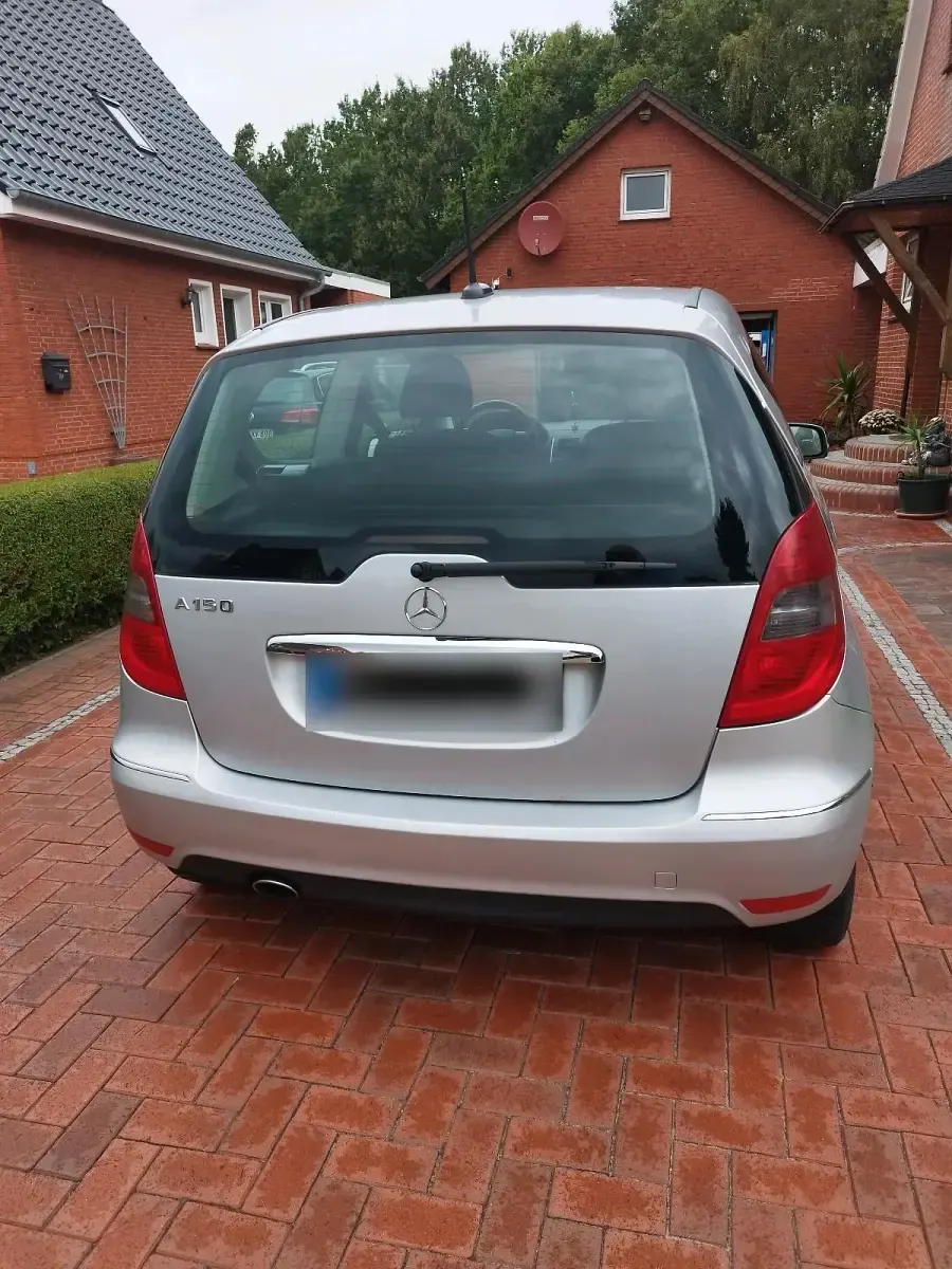 Gebraucht Mercedes A150 95 PS (69 kW) 2008 Silber Kleinwagen