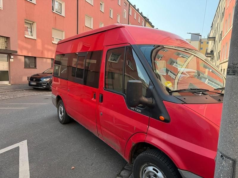 Gebraucht Ford Transit 100 PS (73 kW) 2003 Rot Van / Kleinbus