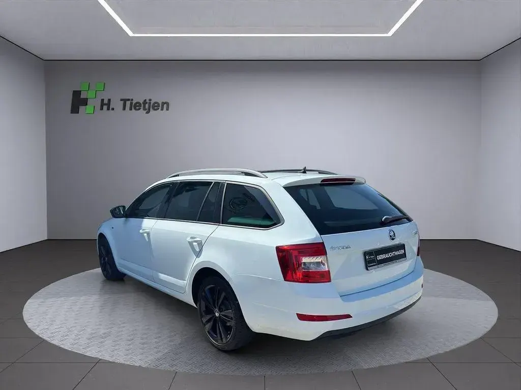 Gebraucht Skoda Octavia 150 PS (110 kW) 2016 Weiß Kombi