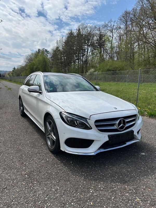 Weiß Gebraucht 2016 Mercedes C200 AMG line Kombi | 19.000 € (Guter Preis) - Bild 1/4