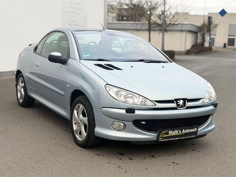 Gebraucht Peugeot 206 CC Platinum 109 PS (80 kW) 2006 Grau Cabrio