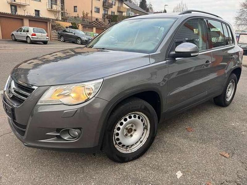 Gebraucht VW Tiguan Freestyle 150 PS (110 kW) 2011 Pepper grey metallic SUV