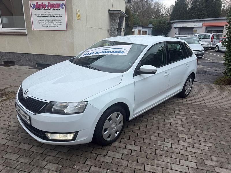 Gebraucht Skoda Rapid Ambition 90 PS (66 kW) 2016 Weiß Kleinwagen
