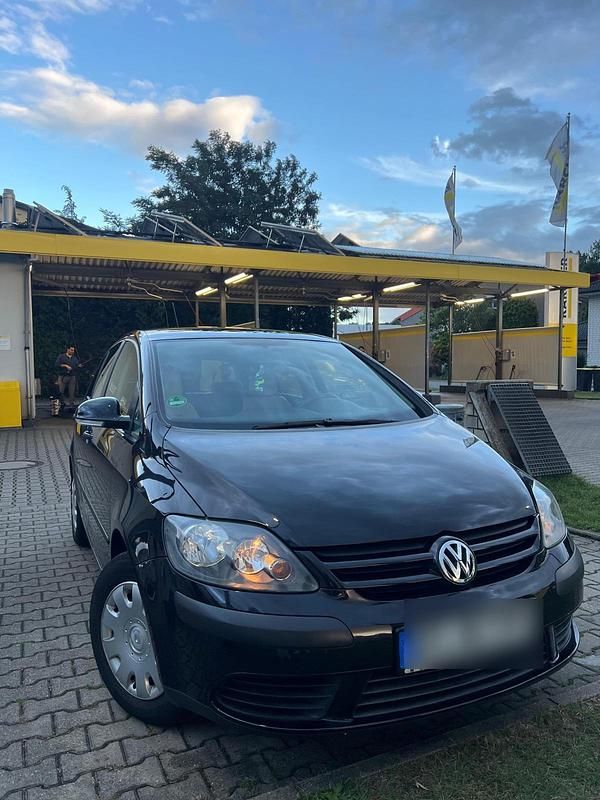 Schwarz Gebraucht 2005 VW Golf Plus Cross Van / Kleinbus | 3.799 € - Bild 1/3