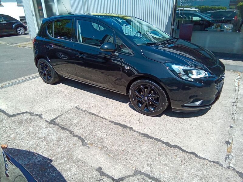 Schwarz Gebraucht 2017 Opel Corsa Color Edition Limousine | 8.790 € (Fairer Preis) - Bild 1/4