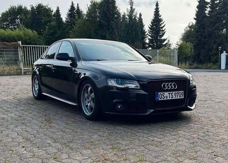 Schwarz Gebraucht 2009 Audi A4 S-Line Limousine | 8.500 € (Etwas zu teuer) - Bild 1/4