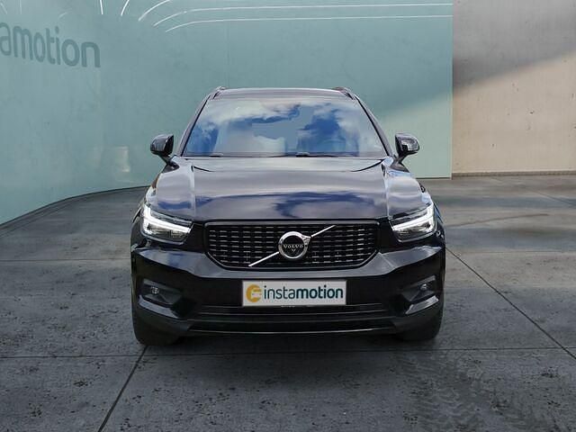 Gebraucht Volvo XC40 Plus 197 PS (144 kW) 2021 Schwarz SUV