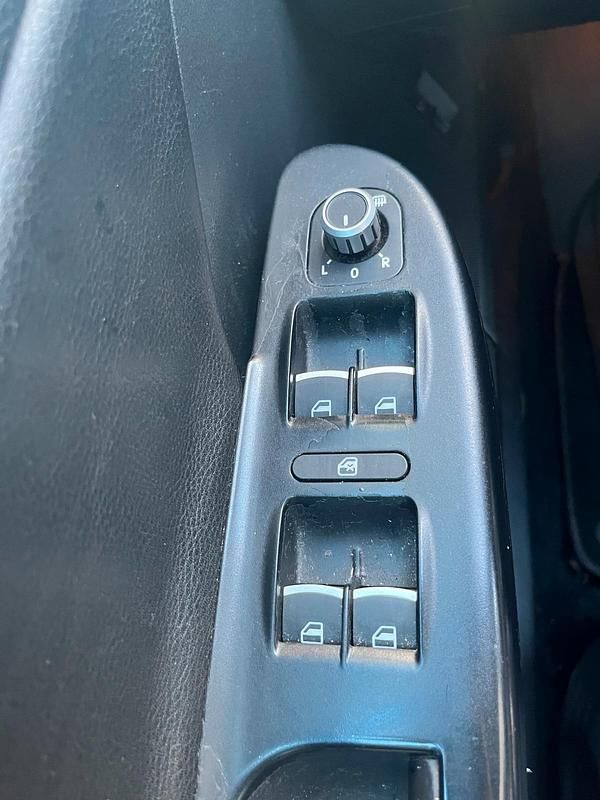 Gebraucht VW Passat Highline 140 PS (102 kW) 2005 Silber Limousine