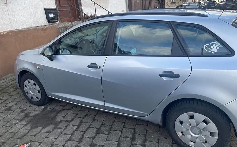 Gebraucht Seat Ibiza 86 PS (63 kW) 2011 Grau Kleinwagen