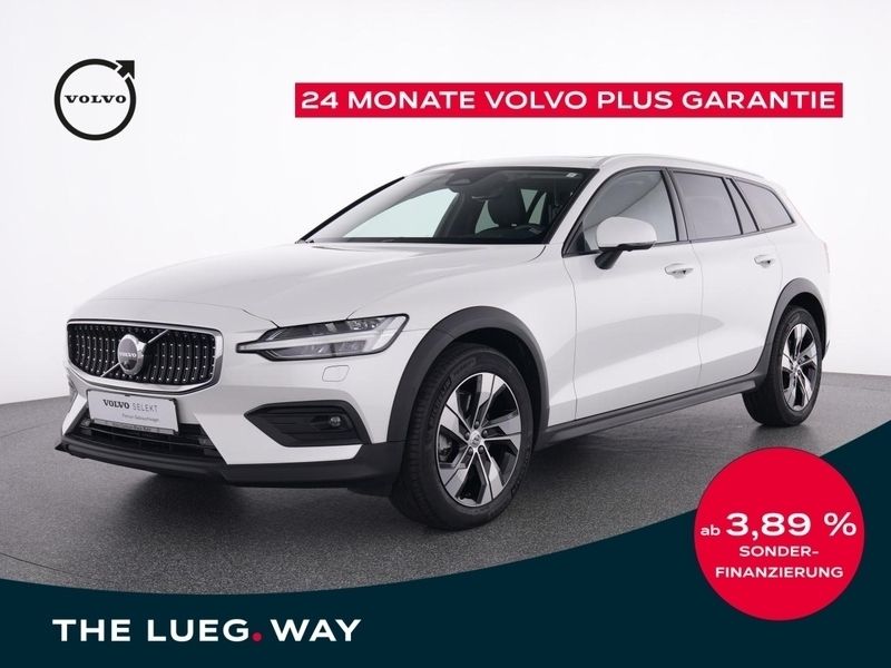 Weiß Gebraucht 2023 Volvo V60 CC Plus Kombi | 44.950 € (Etwas zu teuer) - Bild 1/3