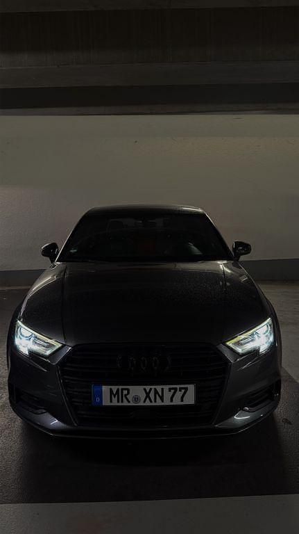 Gebraucht Audi A3 Design 150 PS (110 kW) 2018 Grau Limousine