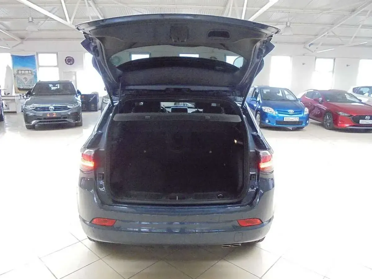Gebraucht Jeep Compass 179 PS (131 kW) 2021 Blau SUV