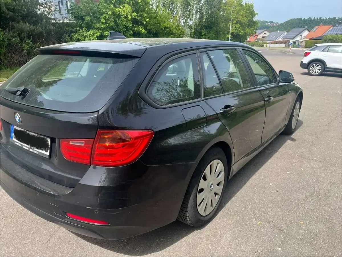 Brugt BMW 320 Sport Line 184 HK (135 kW) 2013 Sort Stationcar