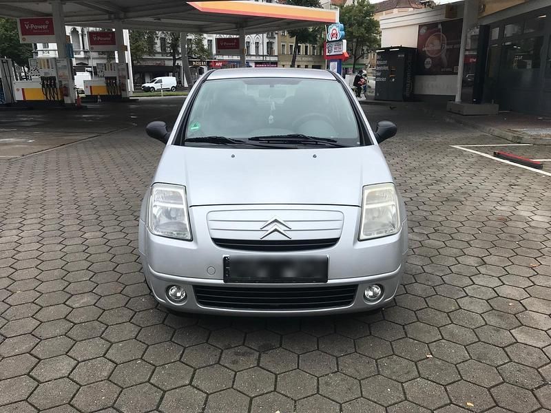 Silber Gebraucht 2006 Citroën C2 Kleinwagen | 850 € (Superpreis) - Bild 1/4