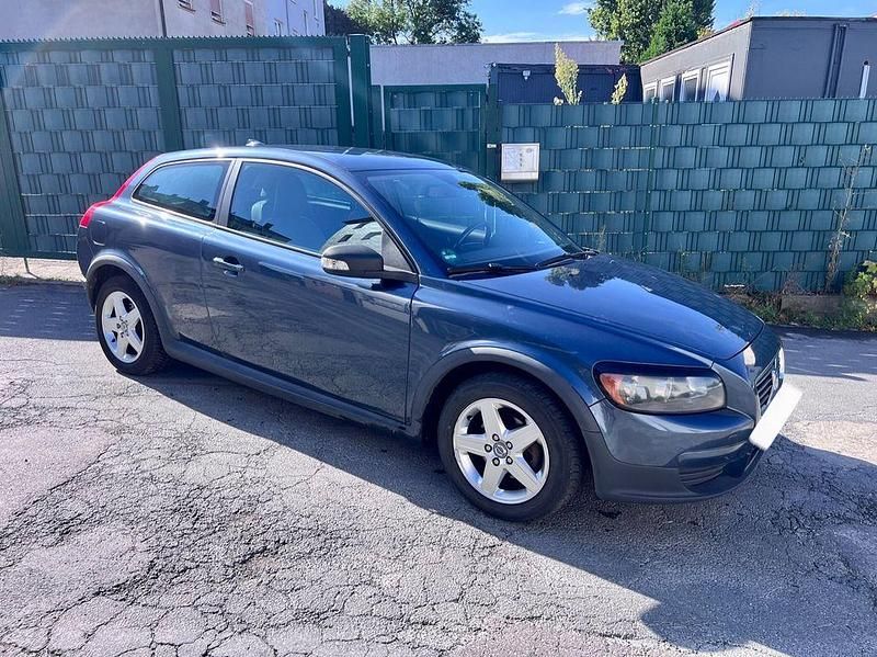 Blau Gebraucht 2007 Volvo C30 Kleinwagen | 1.980 € (Fairer Preis) - Bild 1/4