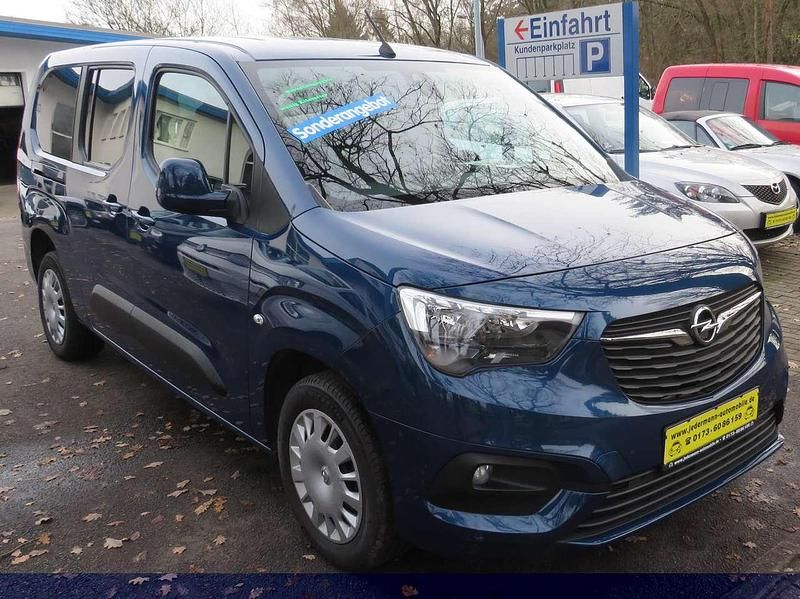 Ozean blau Gebraucht 2020 Opel Combo Life XL Edition Van / Kleinbus | 21.000 € (Fairer Preis) - Bild 1/4