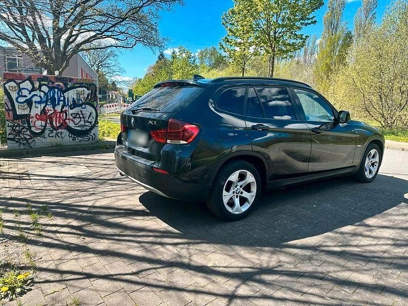 Gebraucht BMW X1 142 PS (104 kW) 2010 Schwarz SUV