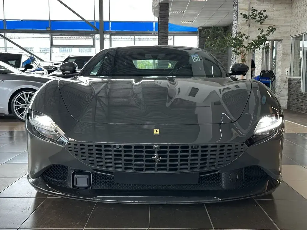 Gebraucht Ferrari Roma 620 PS (456 kW) 2021 Grau Coupé
