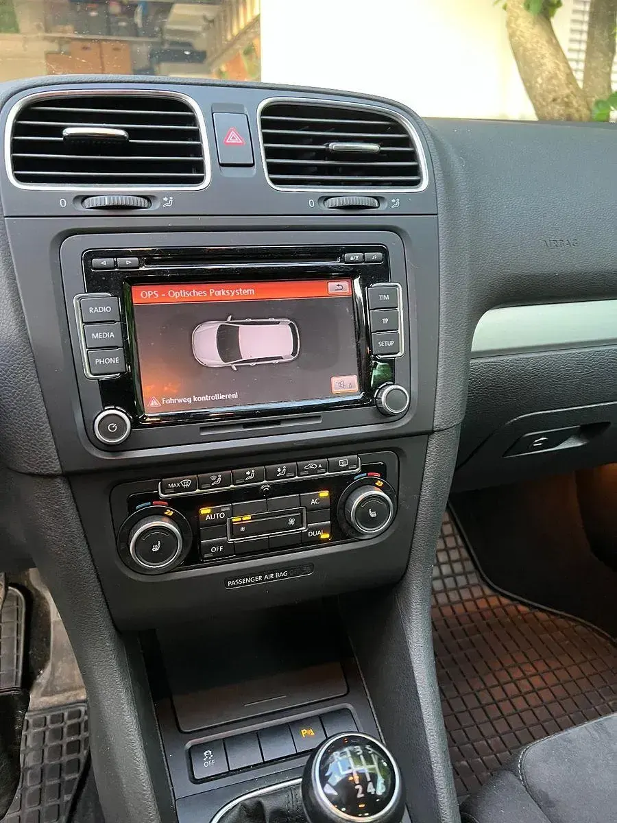 Gebraucht VW Golf VI Highline 160 PS (117 kW) 2011 Weiß Kleinwagen